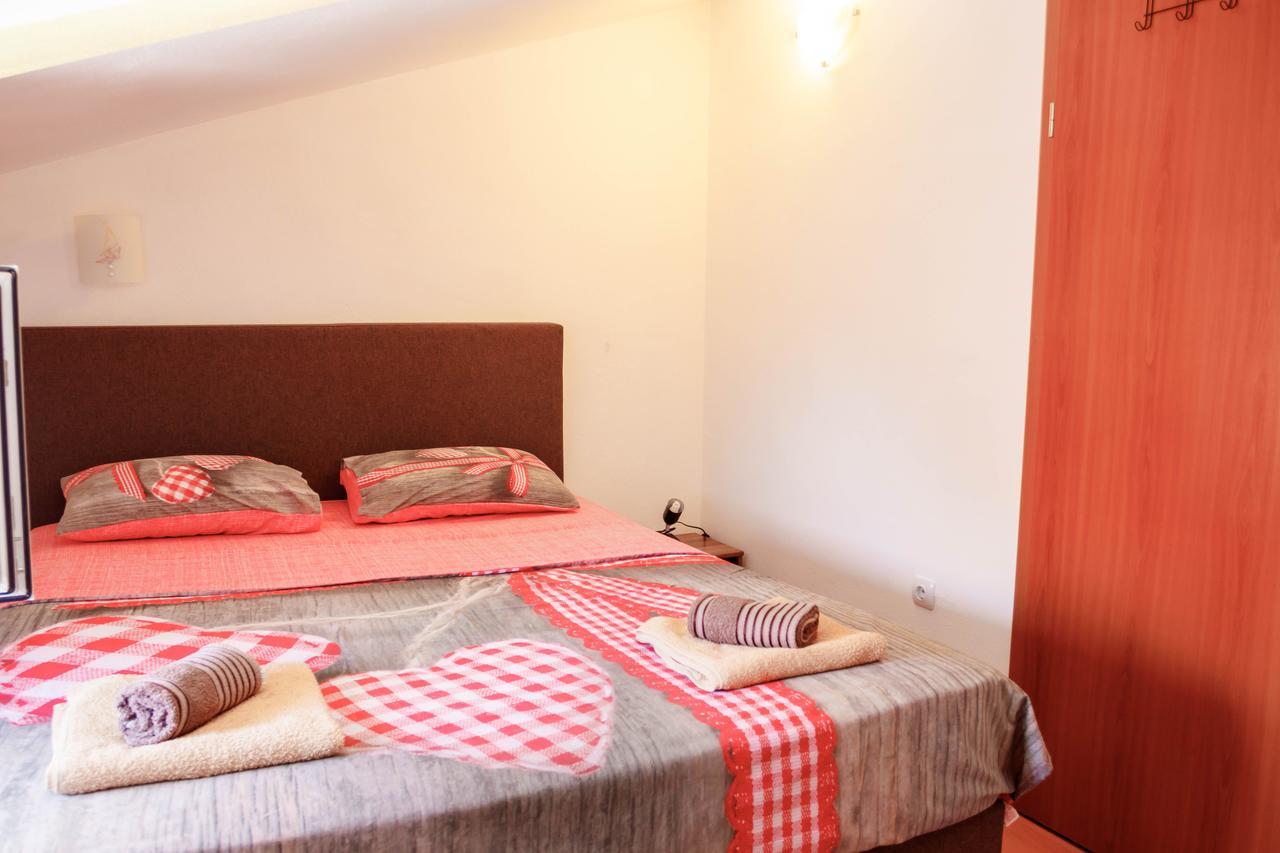 Apartmani Petar Τίβατ Εξωτερικό φωτογραφία