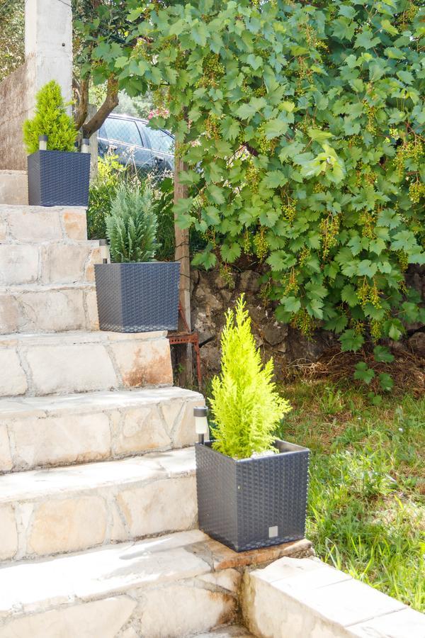 Apartmani Petar Τίβατ Εξωτερικό φωτογραφία