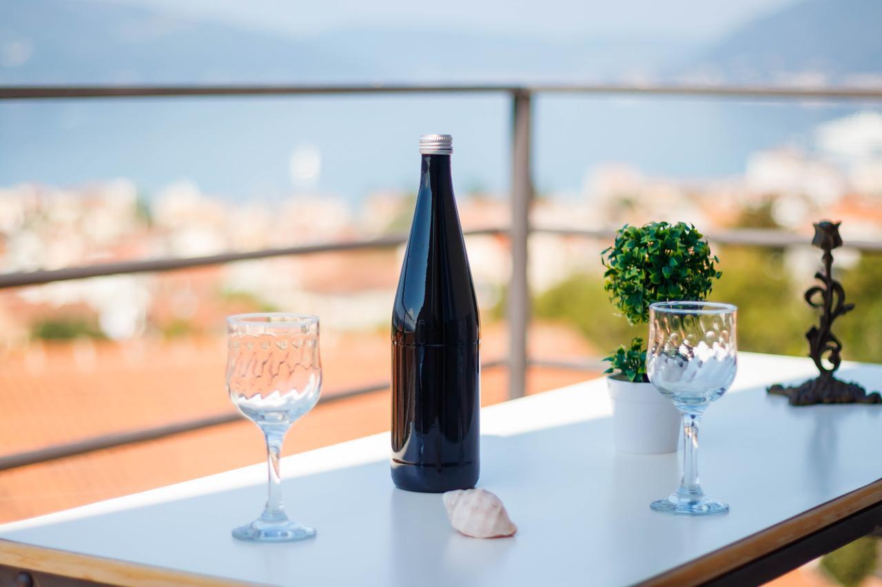 Apartmani Petar Τίβατ Εξωτερικό φωτογραφία